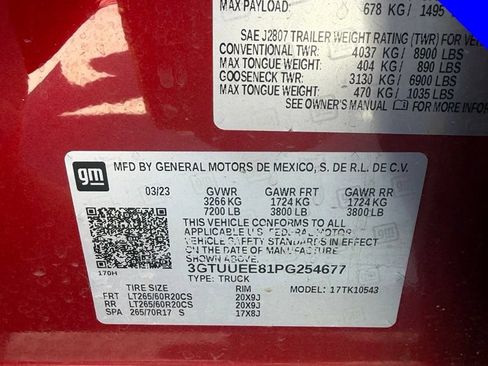 Used 2023 GMC Sierra 1500 AT4 w/ Technology Package AWD/4WD image 11