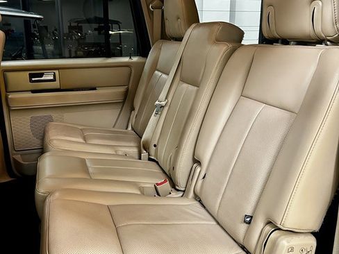 Used 2017 Ford Expedition EL Limited image 17
