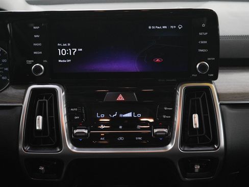 Used 2022 Kia Sorento S AWD/4WD image 16