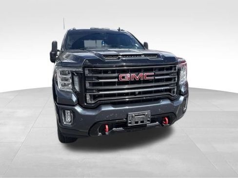 Used 2020 GMC Sierra 2500 AT4 w/ AT4 Premium Package AWD/4WD image 6