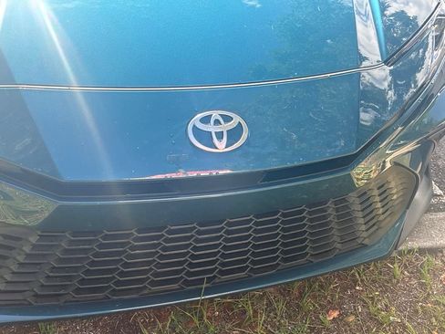 Used 2026 Toyota Camry SE FWD image 8