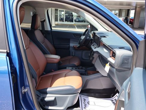 Used 2023 Ford Maverick Lariat w/ Lariat Luxury Package FWD image 27