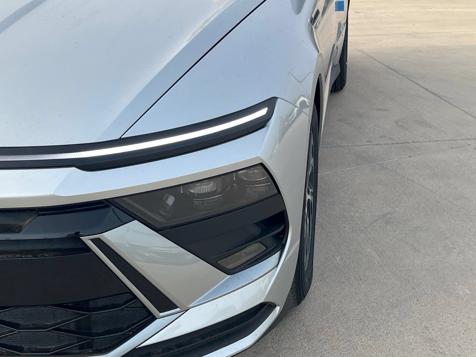 New 2026 Hyundai Sonata Blue FWD image 4