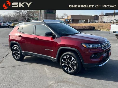 Used 2022 Jeep Compass Limited image 4