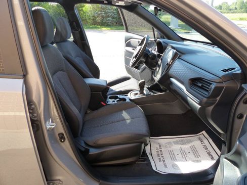 Used 2025 Subaru Forester Premium AWD/4WD image 50