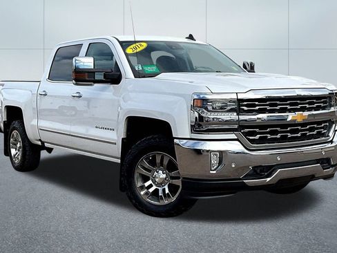 Used 2018 Chevrolet Silverado 1500 LTZ Z71 image 11