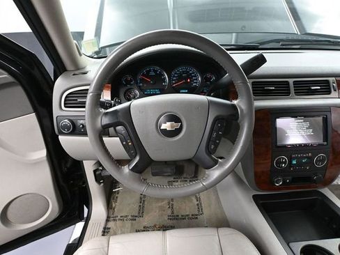 Used 2010 Chevrolet Silverado 1500 LTZ image 26