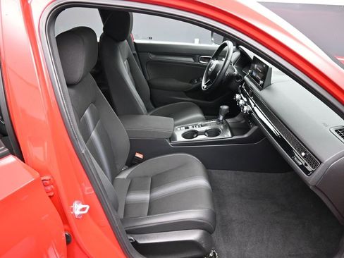 Certified 2025 Honda Civic Sport image 23