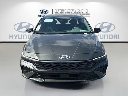 New 2026 Hyundai Elantra SEL Sport Premium FWD image 2