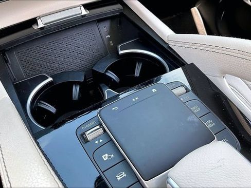 Used 2024 Mercedes-Benz GLE 350 4MATIC image 26
