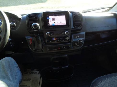 Used 2023 RAM ProMaster 2500 w/ Driver Convenience Group image 15