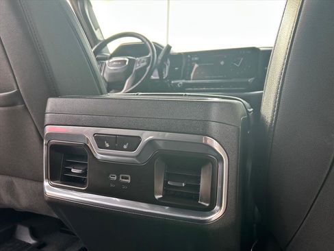 Used 2024 GMC Sierra 2500 SLT w/ SLT Premium Package image 13