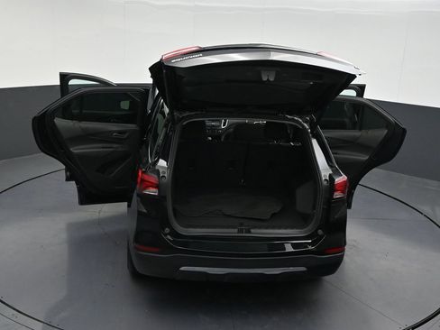 Used 2024 Chevrolet Equinox LT FWD image 40