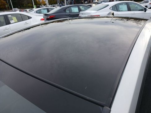 New 2026 Toyota Prius Limited image 5