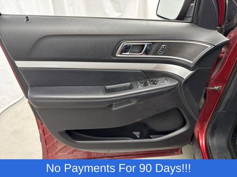Certified 2017 Ford Explorer XLT w/ Equipment Group 202A AWD/4WD image 13