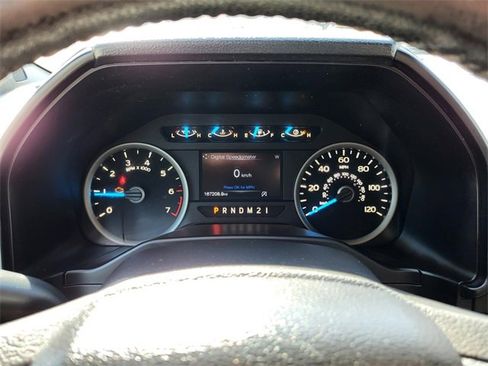 Used 2016 Ford F150 XLT w/ Equipment Group 302A Luxury image 7