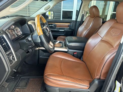 Used 2017 RAM 2500 Longhorn w/ Convenience Group image 13