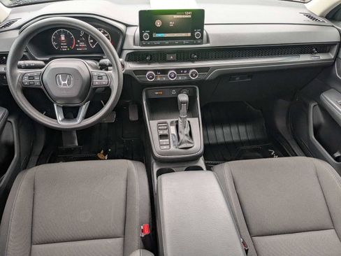 Used 2023 Honda CR-V LX image 15
