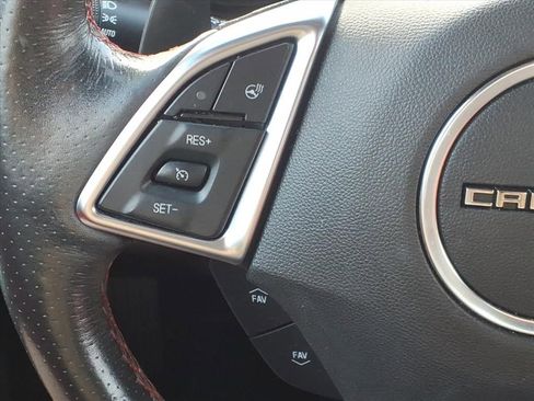 Used 2018 Chevrolet Camaro LT image 21