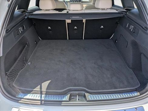 Used 2026 Mercedes-Benz GLC 300 image 6