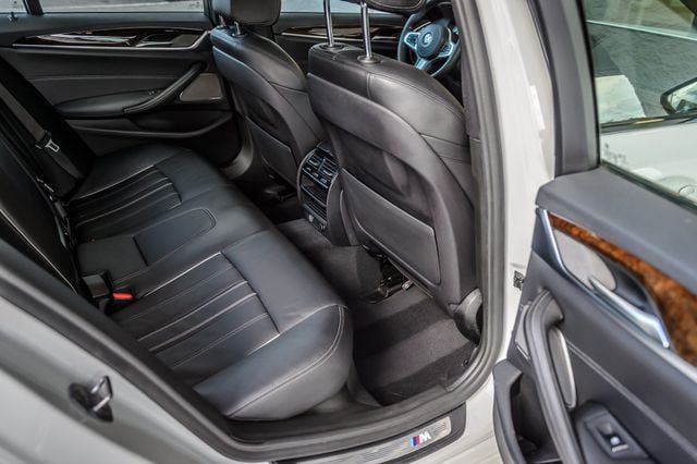 Used 2019 BMW 540i w/ M Sport Package RWD image 43