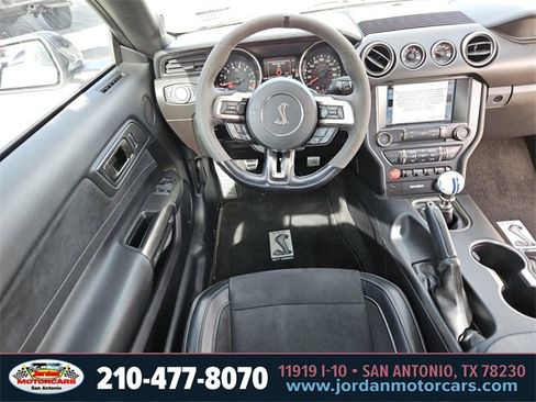 Used 2017 Ford Mustang Shelby GT350 image 12