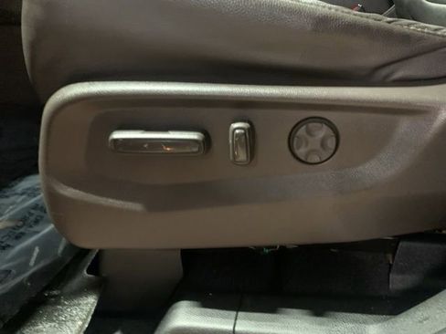 Used 2018 Honda Odyssey Elite image 10