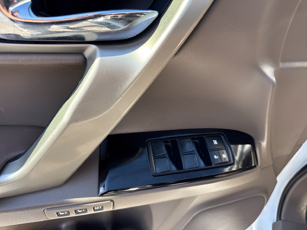 Used 2018 Lexus GX 460 w/ Navigation Package AWD/4WD image 27