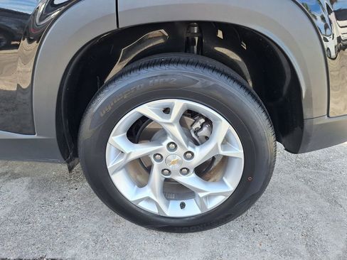 Used 2024 Chevrolet Trax LS w/ LS Convenience Package image 23