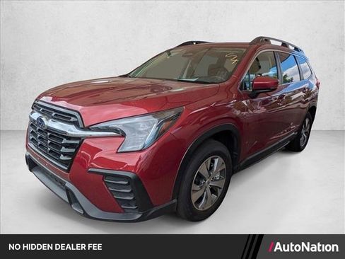 Used 2025 Subaru Ascent Premium AWD/4WD image 1