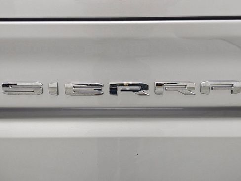 Used 2022 GMC Sierra 1500 Elevation w/ Elevation Premium Package image 28