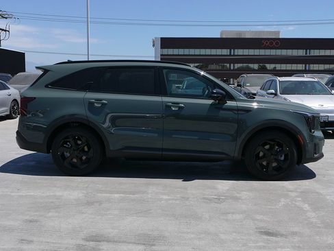 New 2026 Kia Sorento SX Prestige AWD/4WD image 2