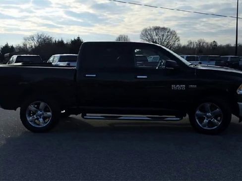 Used 2018 RAM 1500 Big Horn image 9