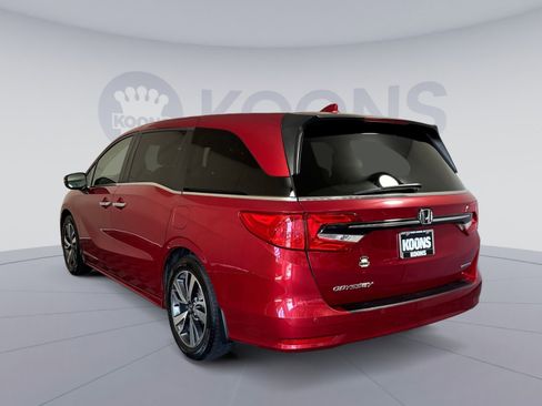 Used 2024 Honda Odyssey Touring image 4