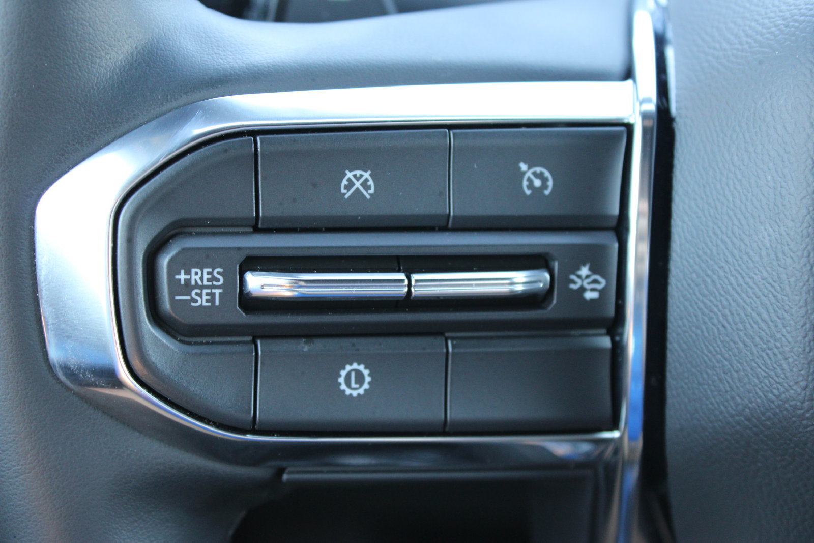 Used 2026 GMC Terrain Elevation FWD image 18