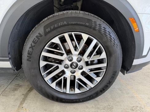 Used 2026 Hyundai Palisade SEL FWD image 19