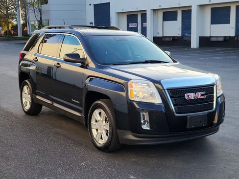 Used 2013 GMC Terrain SLT w/ Safety Package image 5