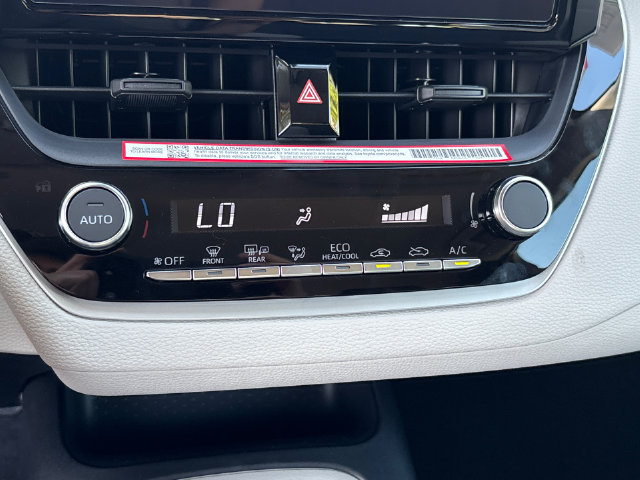 Certified 2026 Toyota Corolla LE FWD image 28