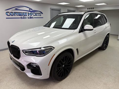 Used 2021 BMW X5 M50i w/ Executive Package AWD/4WD image 2