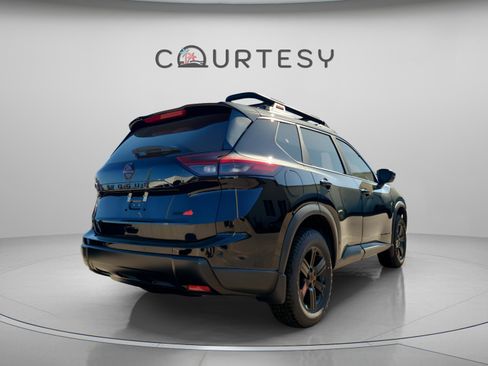 New 2026 Nissan Rogue SV image 5