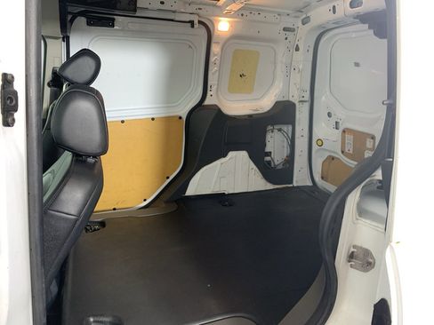 Used 2019 Ford Transit Connect XL image 30