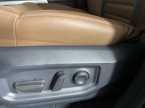 Used 2025 Toyota Tundra 1794 Edition image 23