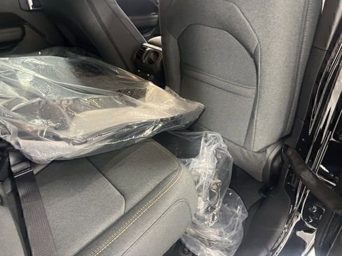 New 2025 Jeep Gladiator Sport AWD/4WD image 26