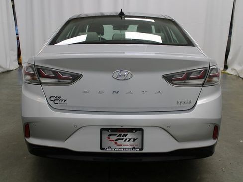 Used 2019 Hyundai Sonata Limited w/ Ultimate Package 02 image 5