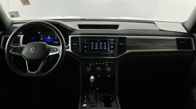 Used 2022 Volkswagen Atlas Cross Sport SE FWD image 23