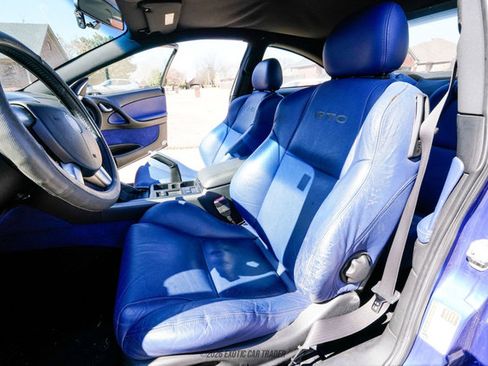 Used 2004 Pontiac GTO image 30
