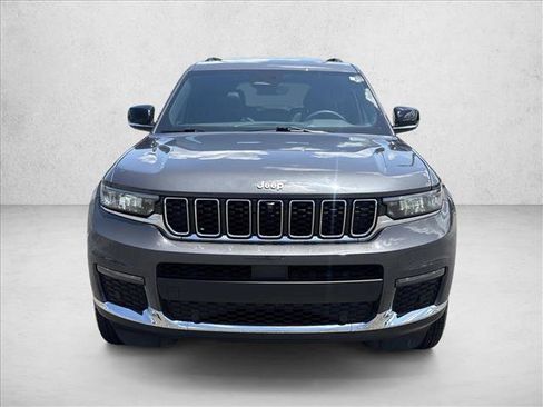 Used 2024 Jeep Grand Cherokee L Limited w/ Luxury Tech Group II AWD/4WD image 2