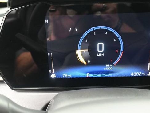 Used 2025 Chevrolet Trax ACTIV w/ Driver Confidence Package FWD image 9