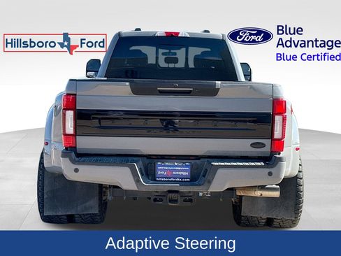 Certified 2022 Ford F450 Platinum w/ FX4 Off-Road Package image 8