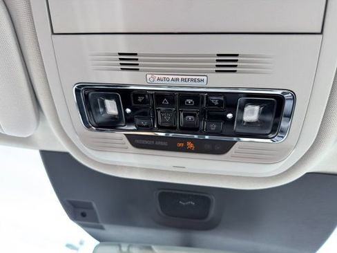Used 2025 Lincoln Aviator Reserve w/ Equipment Group 201A AWD/4WD image 44